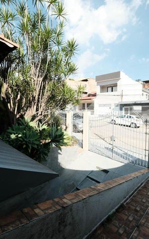 Casa à venda com 240m², 4 quartos e 4 vagasQuintal