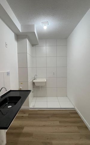 Apartamento à venda com 37m², 2 quartos e sem vaga Apartamento à venda com 37m², 2 quartos e sem vagaCozinha e Área de Serviço