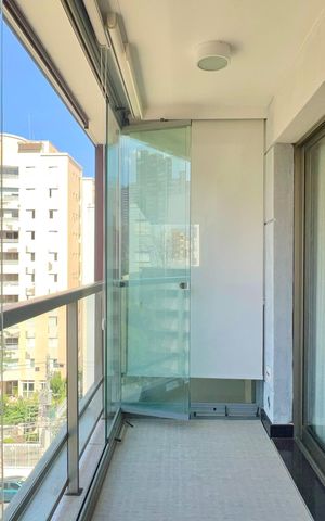 Studio à venda com 42m², 1 quarto e 1 vaga Studio à venda com 42m², 1 quarto e 1 vagaVaranda