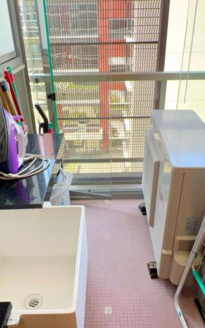 Studio à venda com 42m², 1 quarto e 1 vaga Studio à venda com 42m², 1 quarto e 1 vagaÁrea de Serviço