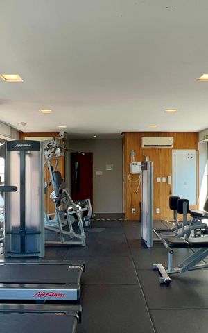 Studio à venda com 42m², 1 quarto e 1 vaga Studio à venda com 42m², 1 quarto e 1 vagaPiscina