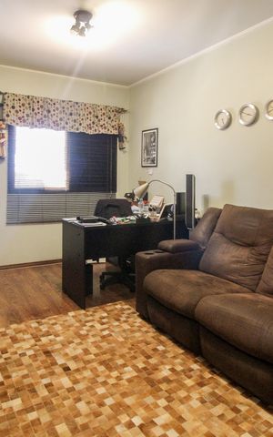 Apartamento à venda com 186m², 4 quartos e 3 vagas Apartamento à venda com 186m², 4 quartos e 3 vagasQuarto 4