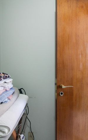 Apartamento à venda com 186m², 4 quartos e 3 vagas Apartamento à venda com 186m², 4 quartos e 3 vagasÁrea de Serviço - Quarto