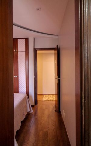 Apartamento à venda com 186m², 4 quartos e 3 vagas Apartamento à venda com 186m², 4 quartos e 3 vagasQuarto Suite - 2 - Banheiro