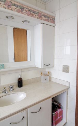 Apartamento à venda com 186m², 4 quartos e 3 vagas Apartamento à venda com 186m², 4 quartos e 3 vagasQuarto Suite - 1 - Banheiro