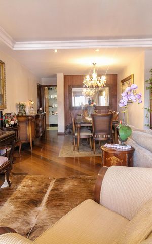 Apartamento à venda com 186m², 4 quartos e 3 vagas Apartamento à venda com 186m², 4 quartos e 3 vagasSala