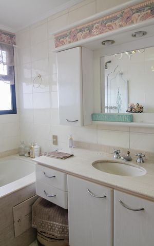 Apartamento à venda com 186m², 4 quartos e 3 vagas Apartamento à venda com 186m², 4 quartos e 3 vagasQuarto Suite - 1 - Banheiro