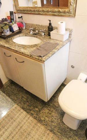 Apartamento à venda com 186m², 4 quartos e 3 vagas Apartamento à venda com 186m², 4 quartos e 3 vagasBanheiro 3
