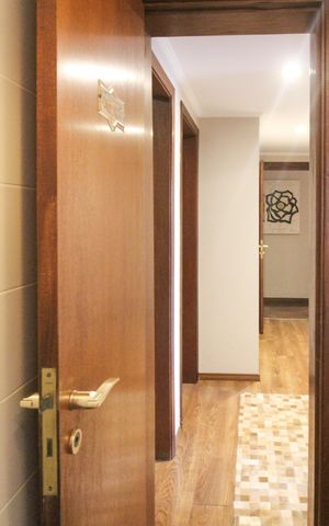 Apartamento à venda com 186m², 4 quartos e 3 vagas Apartamento à venda com 186m², 4 quartos e 3 vagasBanheiro 3