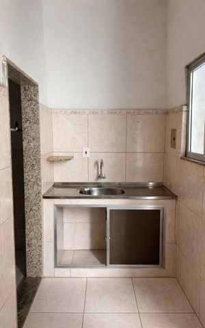 Casa para alugar com 80m², 2 quartos e sem vaga