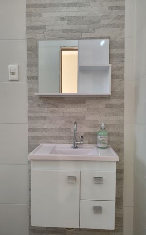 Casa de condomínio para alugar com 65m², 2 quartos e 1 vagaBanheiro Social