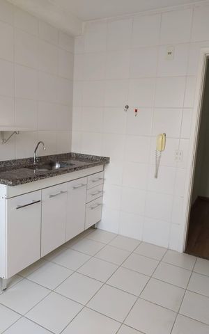 Apartamento à venda com 58m², 1 quarto e 1 vaga