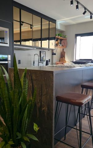 Apartamento à venda com 89m², 2 quartos e 2 vagasSala e Cozinha integrada 