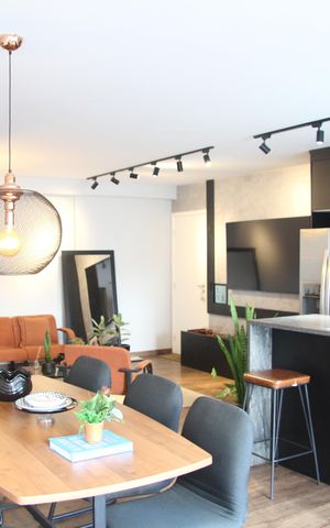 Apartamento à venda com 89m², 2 quartos e 2 vagasSala e Cozinha integrada 