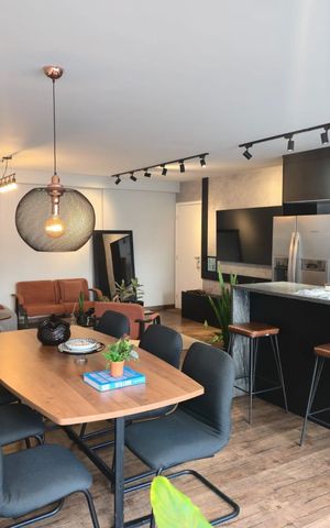 Apartamento à venda com 89m², 2 quartos e 2 vagasSala e Cozinha integrada 