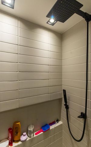 Apartamento à venda com 80m², 3 quartos e 1 vaga Apartamento à venda com 80m², 3 quartos e 1 vagaBanheiro Social
