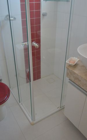 Apartamento à venda com 190m², 3 quartos e 2 vagasBanheiro da Suíte 2