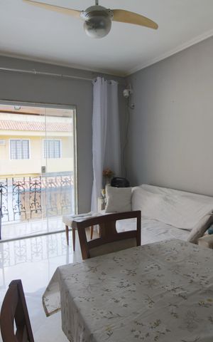 Casa à venda com 320m², 2 quartos e 3 vagasSala
