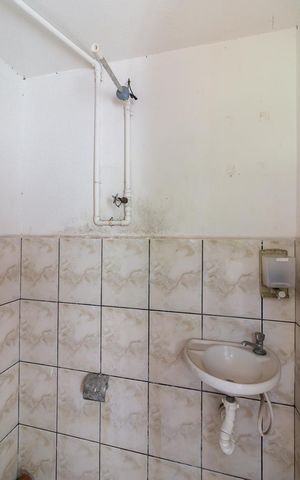 Casa para alugar com 133m², 8 quartos e 1 vagaBanheiro 3