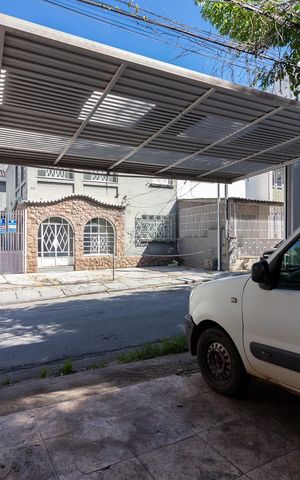 Casa para alugar com 133m², 8 quartos e 1 vagaGaragem