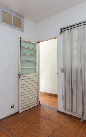 Casa para alugar com 133m², 8 quartos e 1 vagaQuarto 6