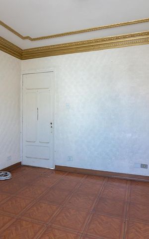 Casa para alugar com 133m², 8 quartos e 1 vagaSala