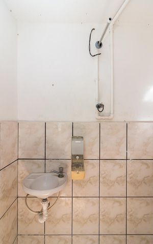 Casa para alugar com 133m², 8 quartos e 1 vagaBanheiro 2