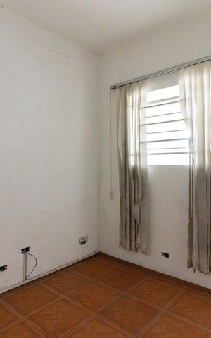 Casa para alugar com 133m², 8 quartos e 1 vagaQuarto 5