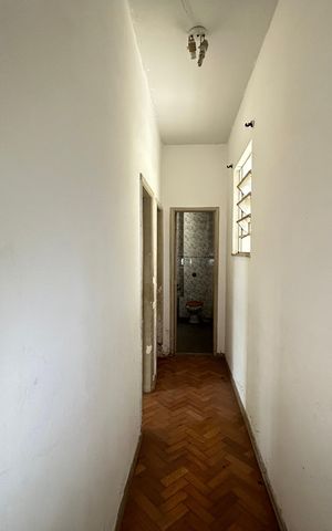 Casa à venda com 100m², 2 quartos e 1 vagaCorredor