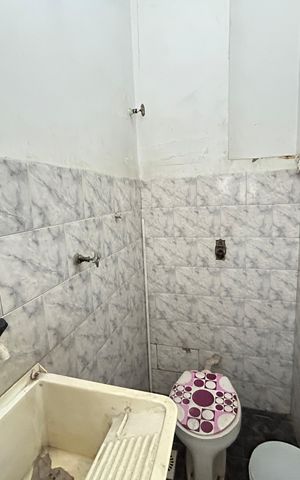 Casa à venda com 100m², 2 quartos e 1 vagaBanheiro de serviço