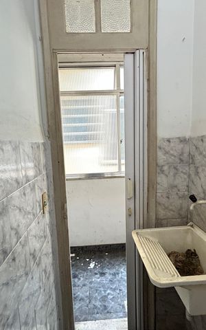Casa à venda com 100m², 2 quartos e 1 vagaBanheiro de serviço
