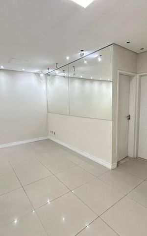 Apartamento à venda com 80m², 3 quartos e 1 vaga Apartamento à venda com 80m², 3 quartos e 1 vagaSala