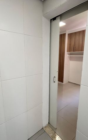 Apartamento à venda com 80m², 3 quartos e 1 vaga Apartamento à venda com 80m², 3 quartos e 1 vagaBanheiro da Suíte