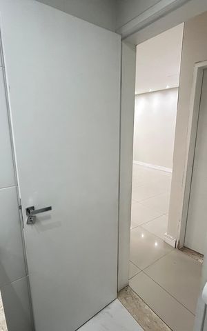 Apartamento à venda com 80m², 3 quartos e 1 vaga Apartamento à venda com 80m², 3 quartos e 1 vagaBanheiro 1