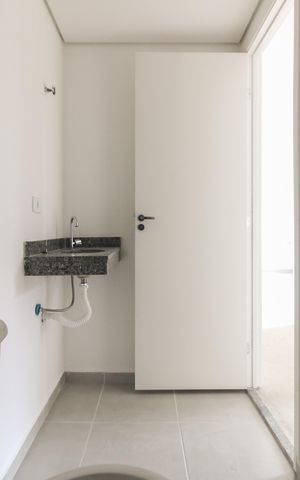 Apartamento à venda com 53m², 2 quartos e 1 vaga Apartamento à venda com 53m², 2 quartos e 1 vagaBanheiro