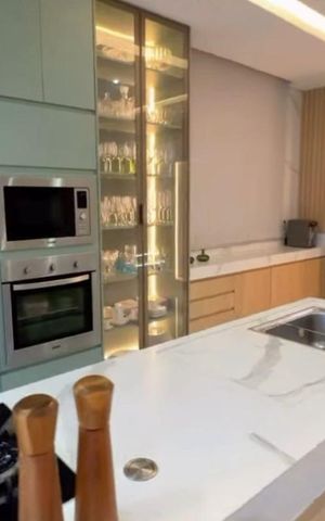 Casa de condomínio para alugar com 262m², 4 quartos e 4 vagas