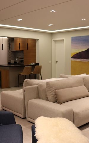 Apartamento à venda com 155m², 3 quartos e 2 vagas Apartamento à venda com 155m², 3 quartos e 2 vagasSala