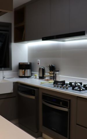 Apartamento à venda com 155m², 3 quartos e 2 vagas Apartamento à venda com 155m², 3 quartos e 2 vagasCozinha