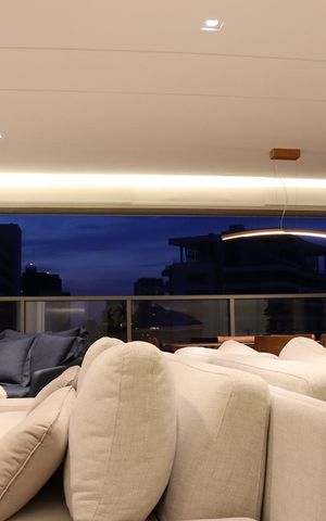 Apartamento à venda com 155m², 3 quartos e 2 vagas Apartamento à venda com 155m², 3 quartos e 2 vagasSala