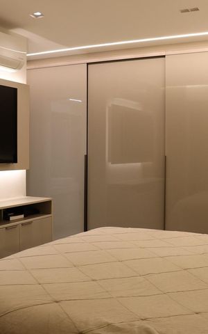 Apartamento à venda com 155m², 3 quartos e 2 vagas Apartamento à venda com 155m², 3 quartos e 2 vagasQuarto