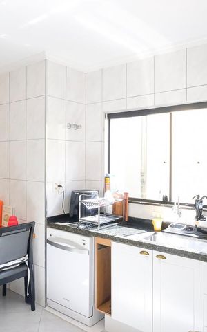Casa à venda com 140m², 4 quartos e 2 vagasCozinha