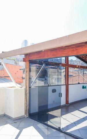 Casa à venda com 140m², 4 quartos e 2 vagasVaranda