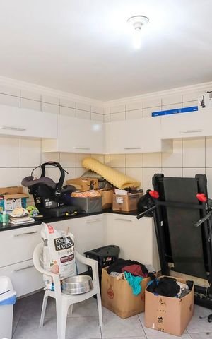 Casa à venda com 140m², 4 quartos e 2 vagasÁrea de serviço
