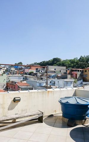 Casa à venda com 140m², 4 quartos e 2 vagasVaranda