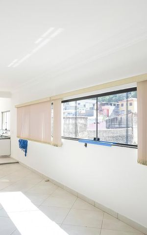 Casa à venda com 140m², 4 quartos e 2 vagasQuintal