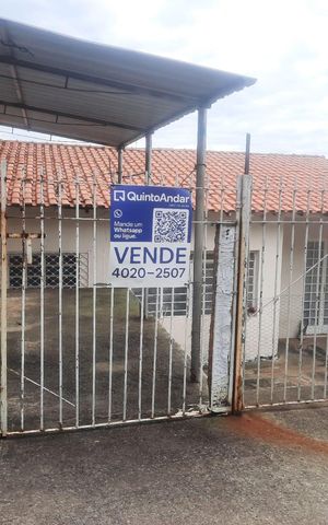 Casa à venda com 173m², 3 quartos e 1 vaga Casa à venda com 173m², 3 quartos e 1 vagaPlaquinha
