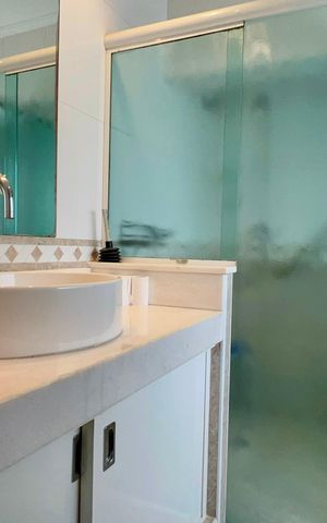 Apartamento à venda com 158m², 3 quartos e 1 vaga Apartamento à venda com 158m², 3 quartos e 1 vagaBanheiro da Suíte 2