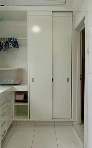 Apartamento à venda com 158m², 3 quartos e 1 vaga Apartamento à venda com 158m², 3 quartos e 1 vagaÁrea de Serviço