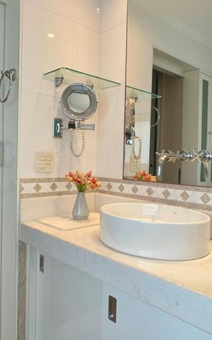 Apartamento à venda com 158m², 3 quartos e 1 vaga Apartamento à venda com 158m², 3 quartos e 1 vagaBanheiro da Suíte 2