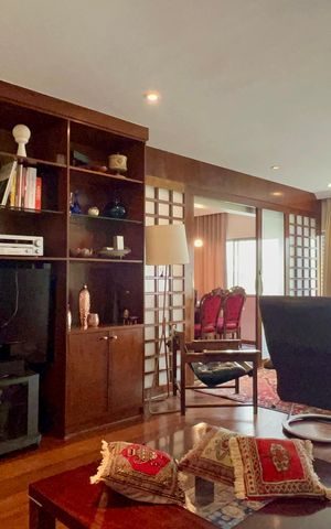Apartamento à venda com 158m², 3 quartos e 1 vaga Apartamento à venda com 158m², 3 quartos e 1 vagaSala de TV